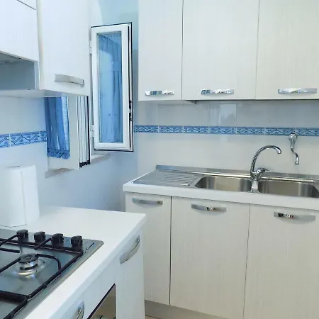 Todisco Holiday House