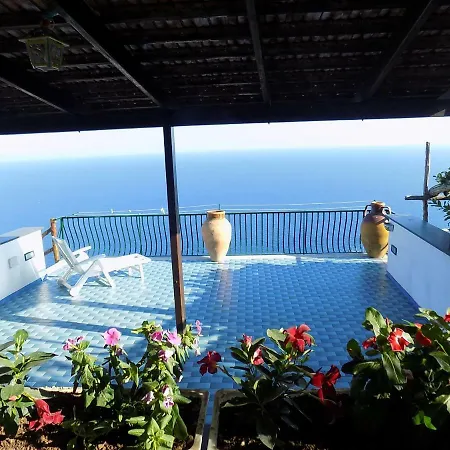 Todisco Holiday House * Conca dei Marini